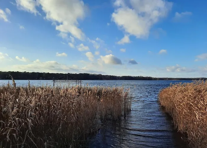 Tiny Haus Am Motzener 度假居